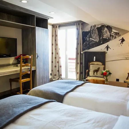 Hotel Bristol